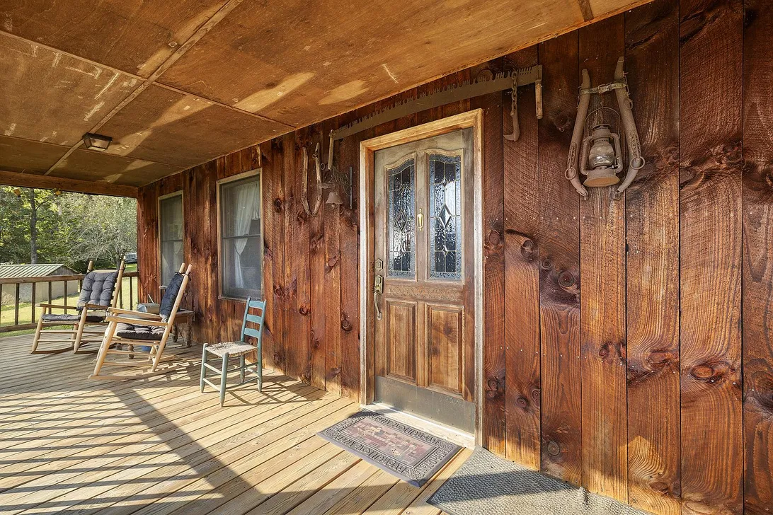 New Market, TN Country Home on 5.81 Acres with 3 Bedrooms photo 6