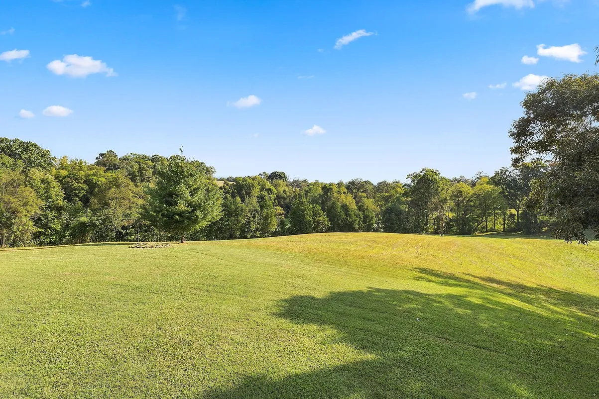 New Market, TN Country Home on 5.81 Acres with 3 Bedrooms photo 5