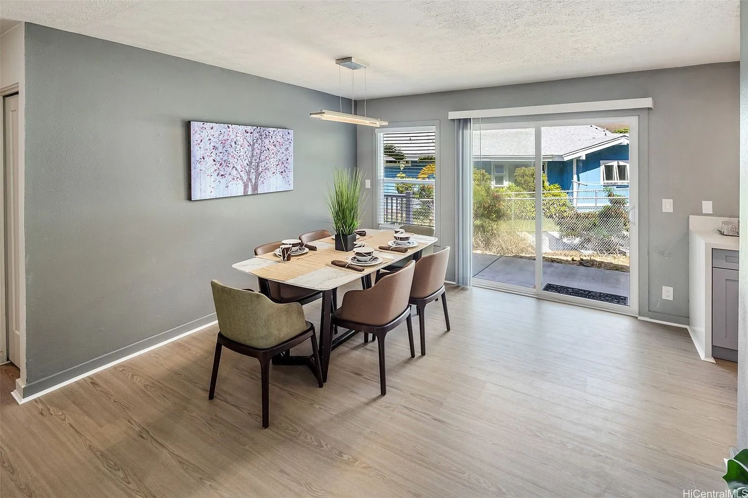 Renovated Single-Level Home at 1160 Lunalilo Home Rd, Honolulu, HI 96825 photo 4