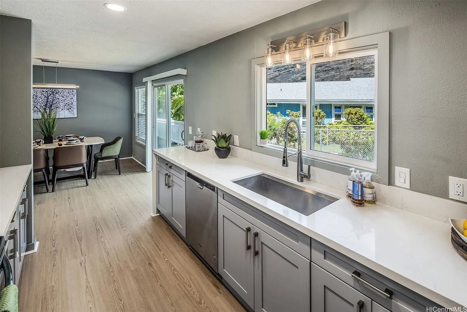 Renovated Single-Level Home at 1160 Lunalilo Home Rd, Honolulu, HI 96825 photo 5