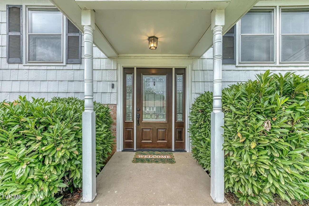 3-Bedroom Home with Screened Porch in Johnson City, TN photo 2