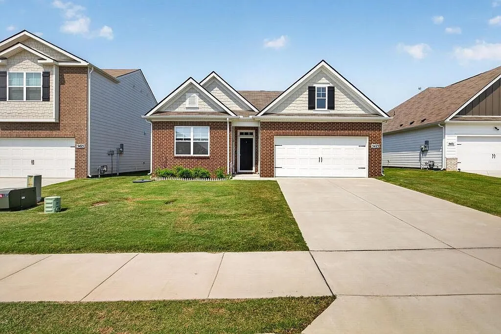 Cookeville, TN 4-Bedroom Single-Level Home for Sale photo 2
