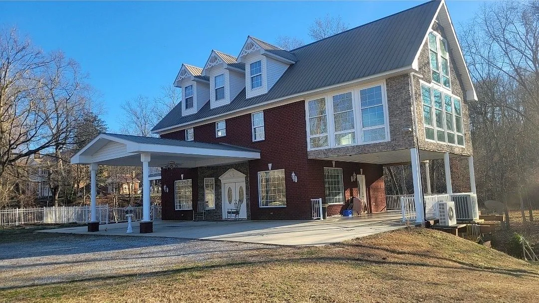3-Acre Creekside Home with 3 Bedrooms in McMinnville, Tennessee photo 2