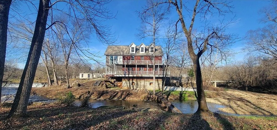 3-Acre Creekside Home with 3 Bedrooms in McMinnville, Tennessee photo 6