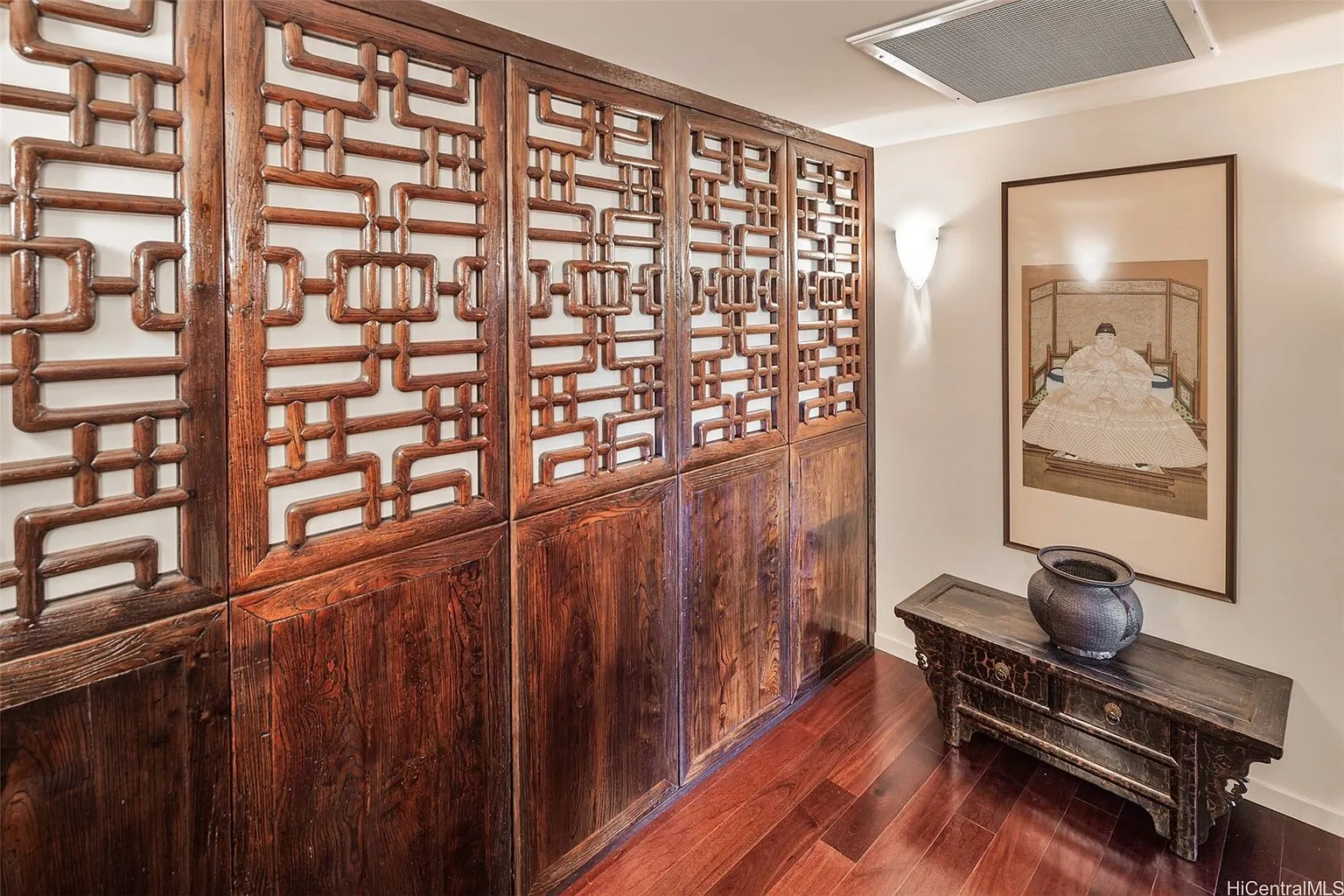 4999 Kahala Ave APT 101: Upgraded Oceanfront Kahala Condo for Sale photo 5