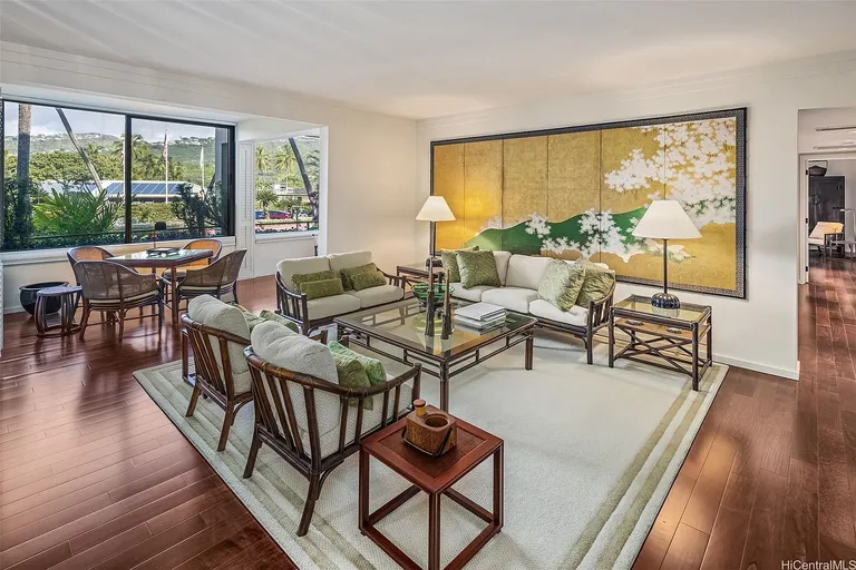 4999 Kahala Ave APT 101: Upgraded Oceanfront Kahala Condo for Sale property photo