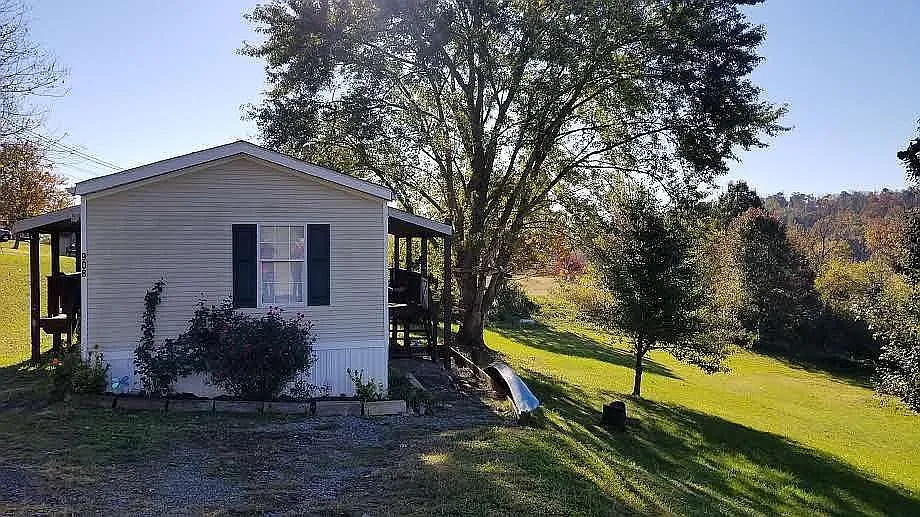 Kodak, Tennessee Manufactured Home for Sale: 3 Bedrooms, 1,685 Sq Ft photo 3