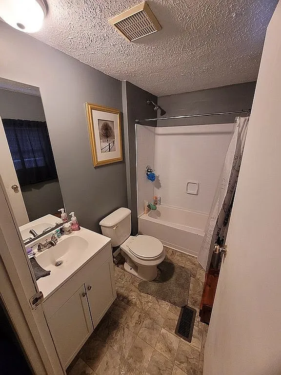 Kodak, Tennessee Manufactured Home for Sale: 3 Bedrooms, 1,685 Sq Ft photo 4