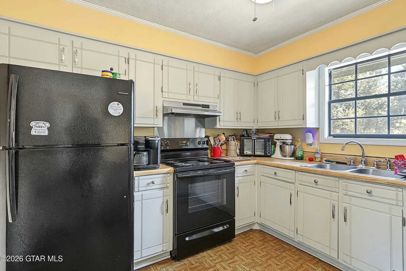 823 Donna Ln, Columbus, MS 39702: Brick Home on 0.80 Acres photo 7