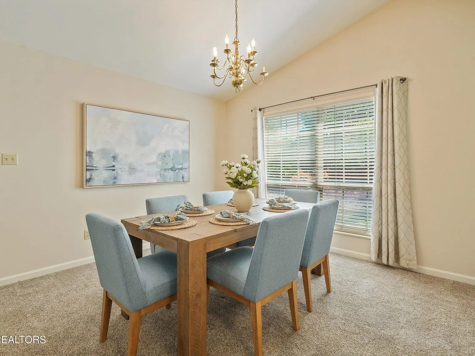 Knoxville, TN One-Level 3-Bedroom End-Unit Condo with Covered Deck photo 4