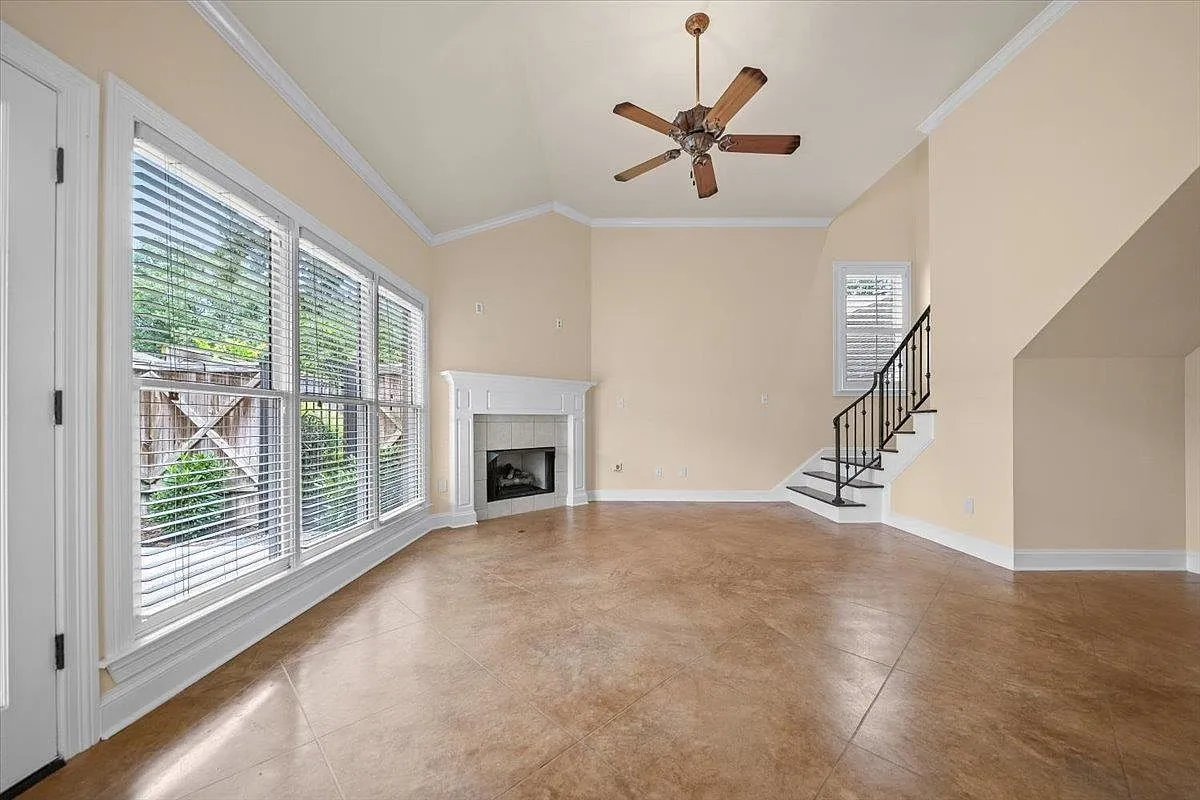 4-Bedroom Brick Home for Sale in Memphis, TN | 2,458 Sq Ft photo 10