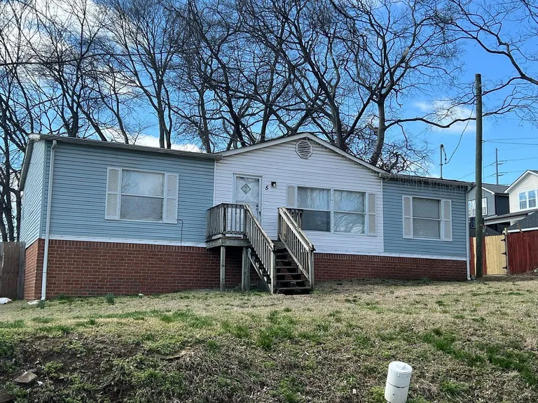 Nashville, TN Manufactured Home with 3 Bedrooms and 1,232 Sq Ft property photo