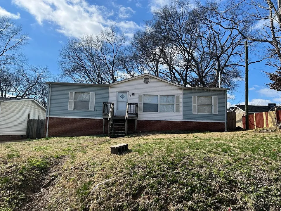 Nashville, TN Manufactured Home with 3 Bedrooms and 1,232 Sq Ft photo 2