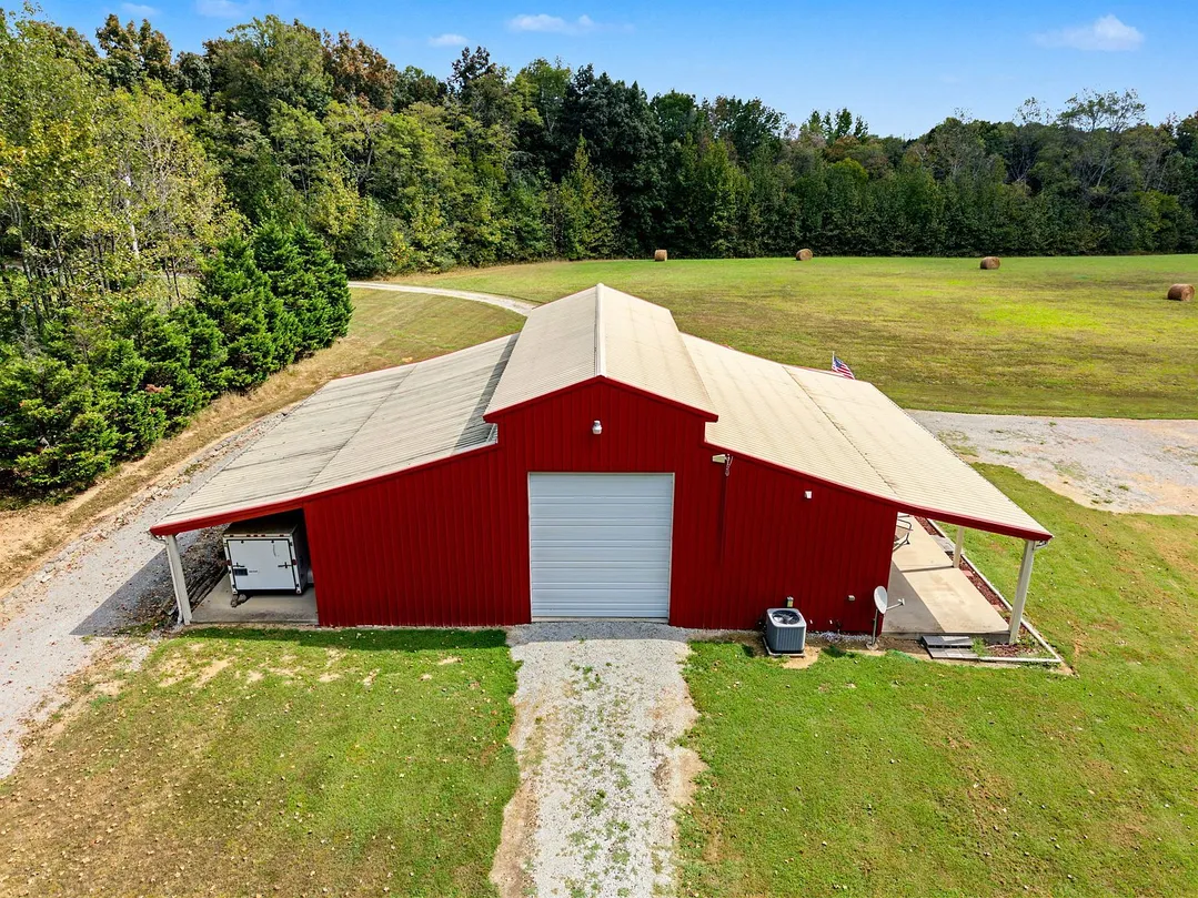 Pulaski, TN Country Property for Sale: 19.75 Acres and 2,304-Sq.-Ft. Shop photo 3