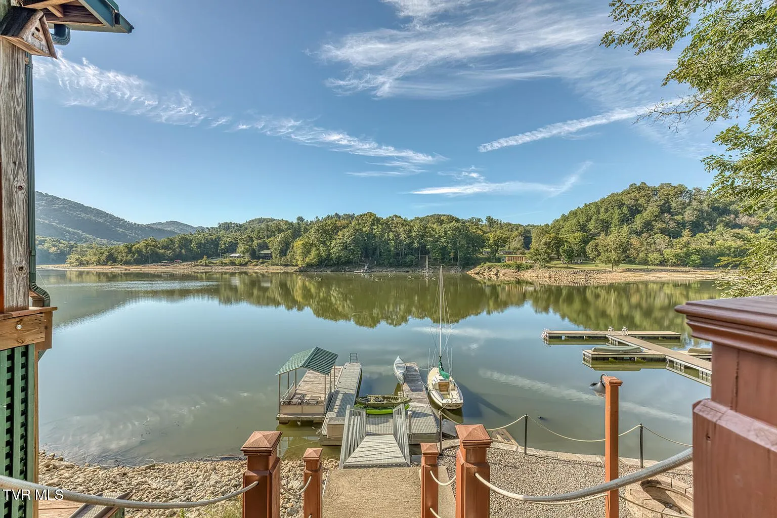 Watauga Lakefront Cottage with Private Dock on 1.4 Acres in Butler, Tennessee photo 8