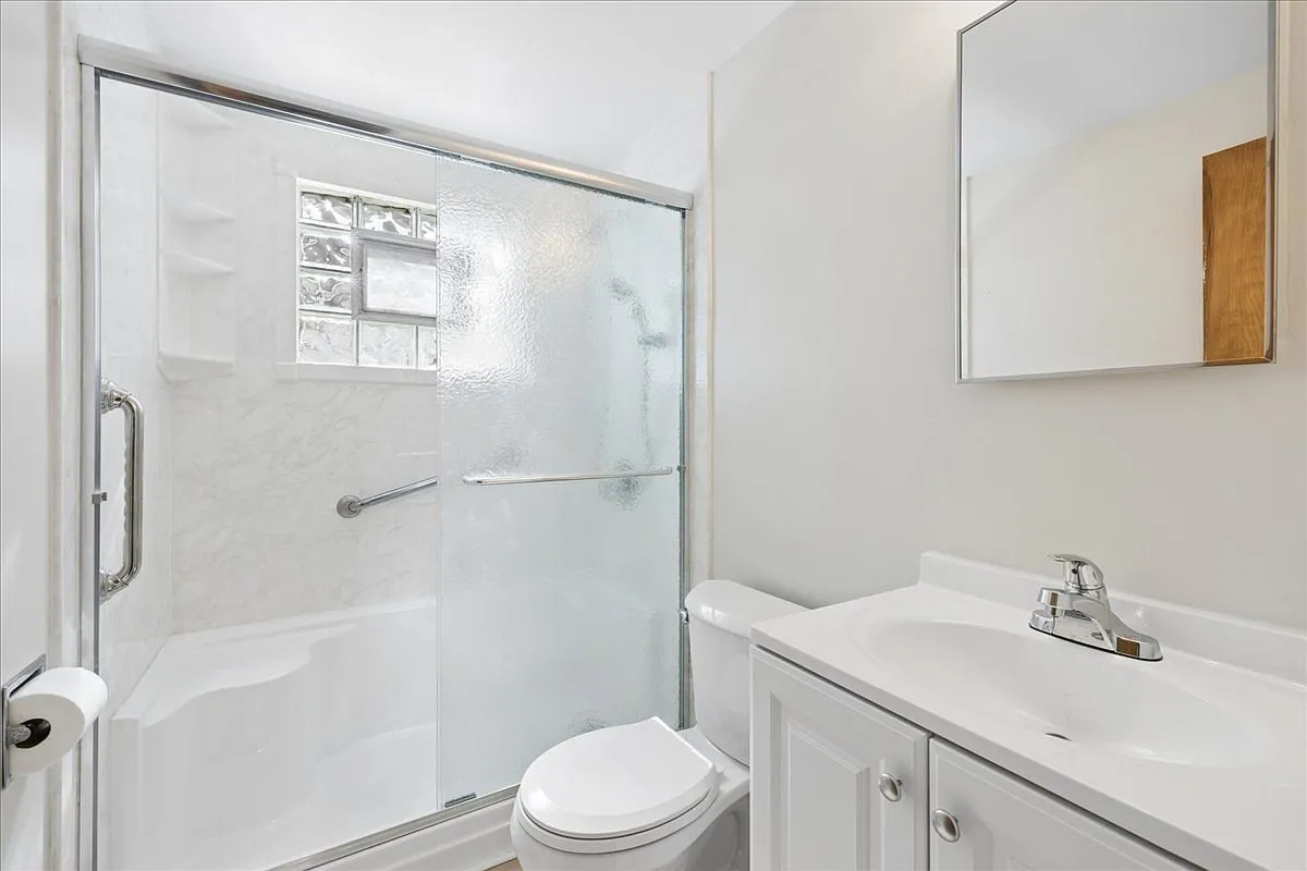 139 Kent Ave, Wauconda, IL 60084 | Charming Cape Cod Home for Sale photo 8