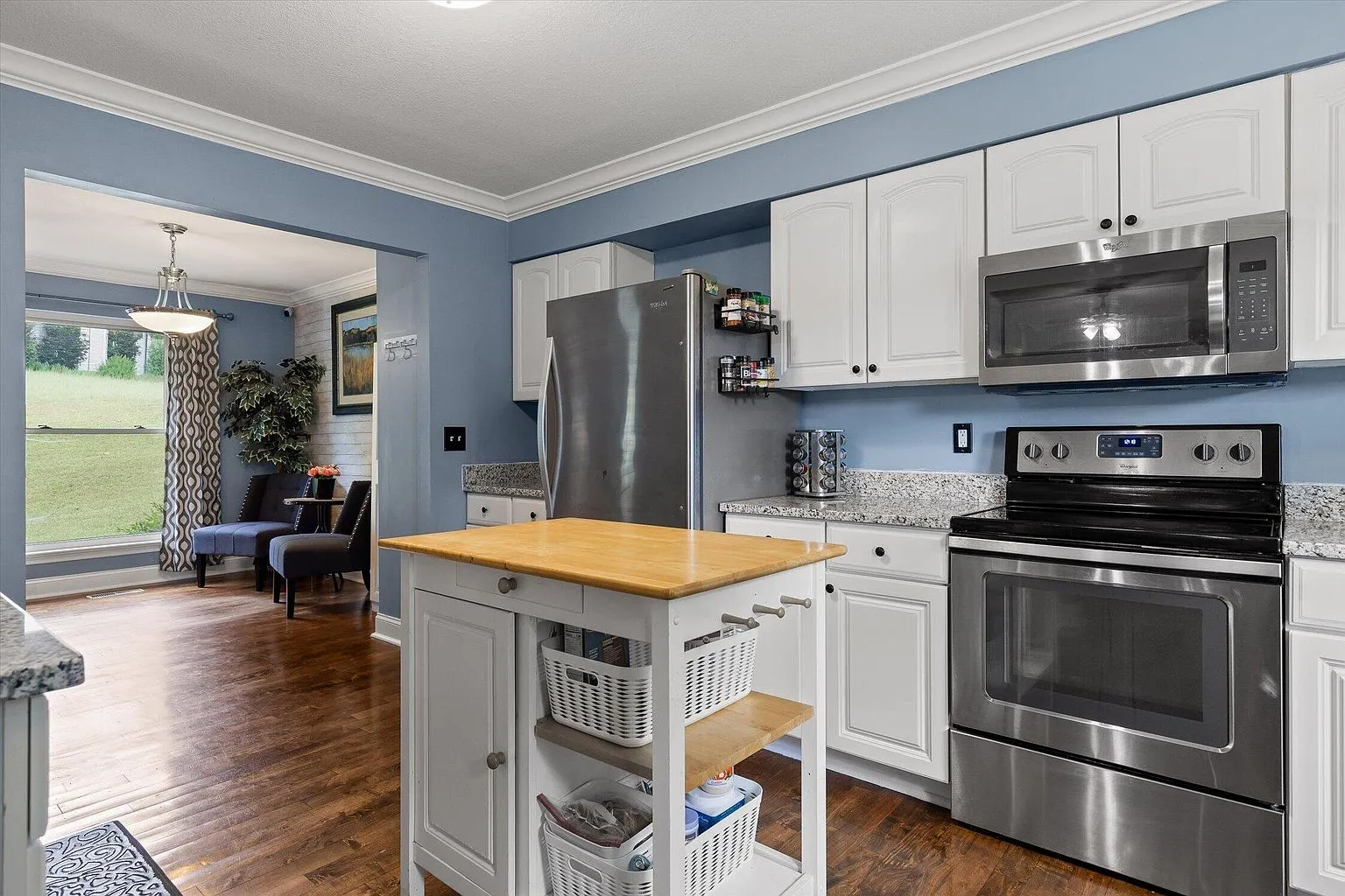 3-Bedroom Chattanooga, TN Home with 0.46-Acre Lot and Finished Basement photo 6