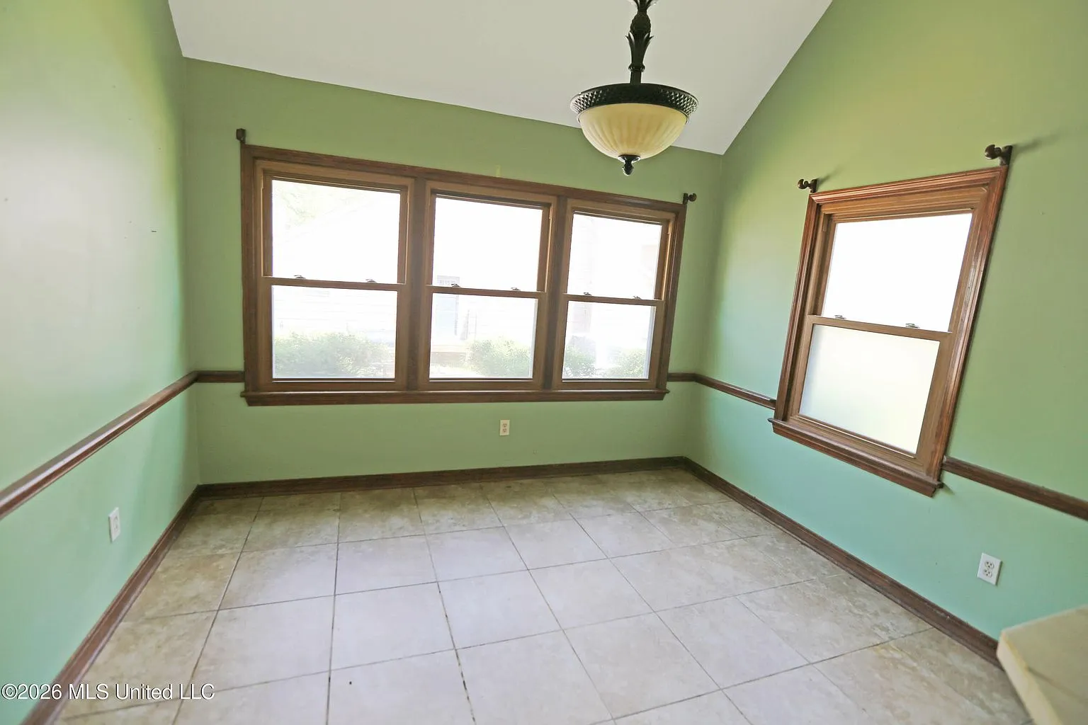 213 Longwood Dr, Clinton, MS 39056 | Countrywood Single-Family Home for Sale photo 8