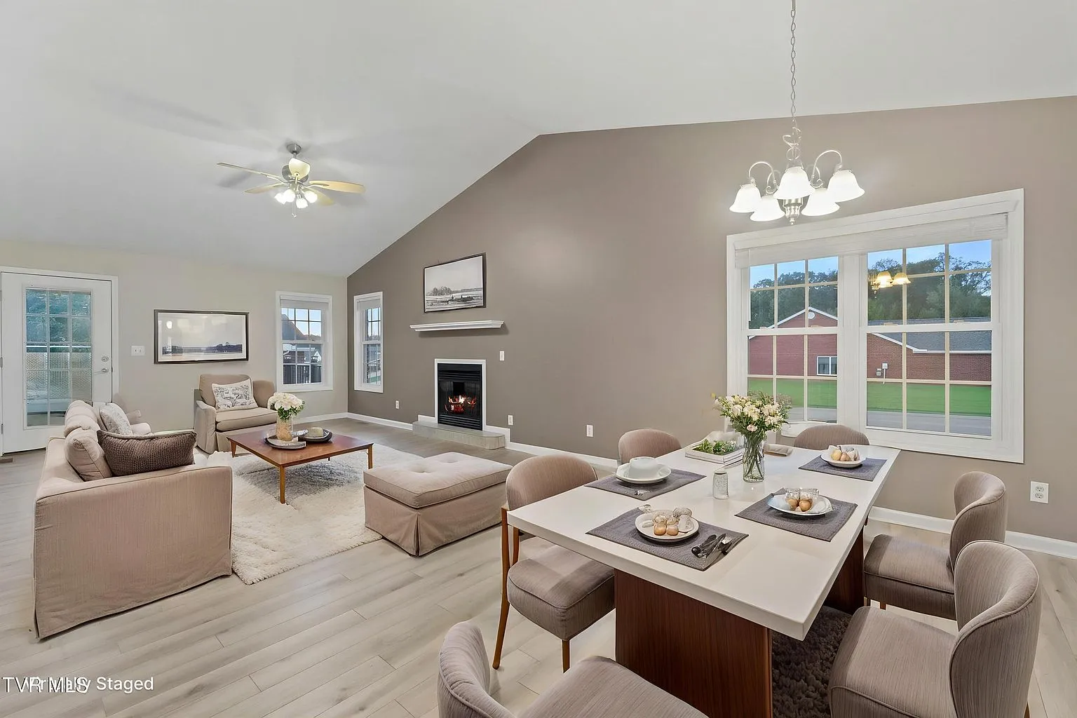 Greeneville, TN 2-Bedroom Condo with Mountain Views and 2-Car Garage photo 7