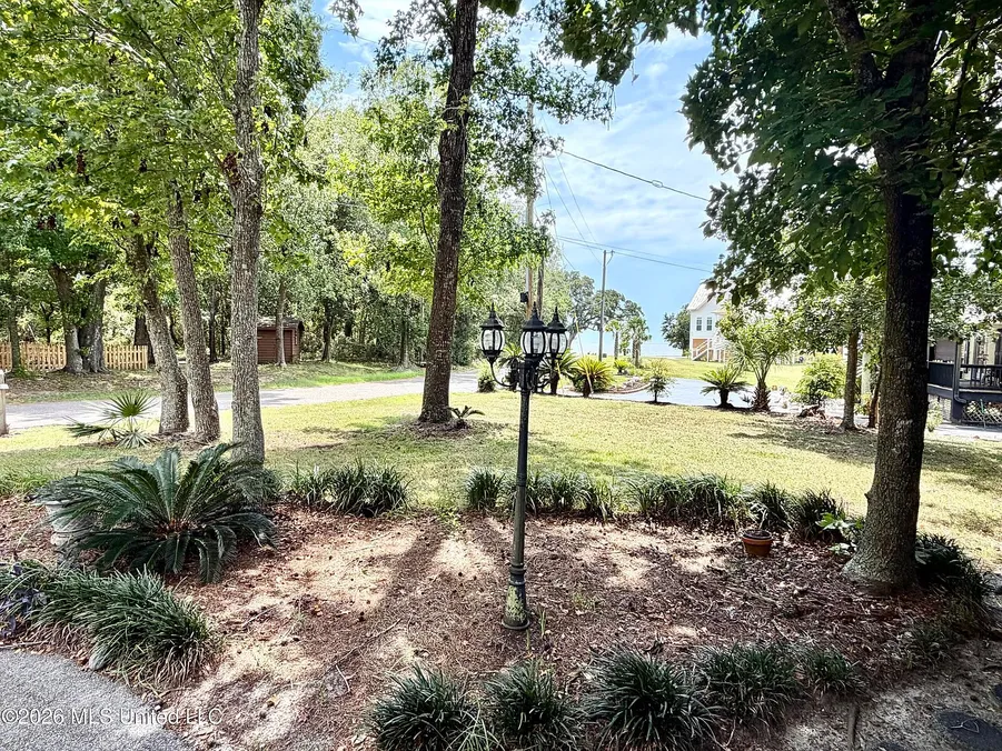Gautier, Mississippi Country Home with Gulf Views and 5 Bedrooms photo 7
