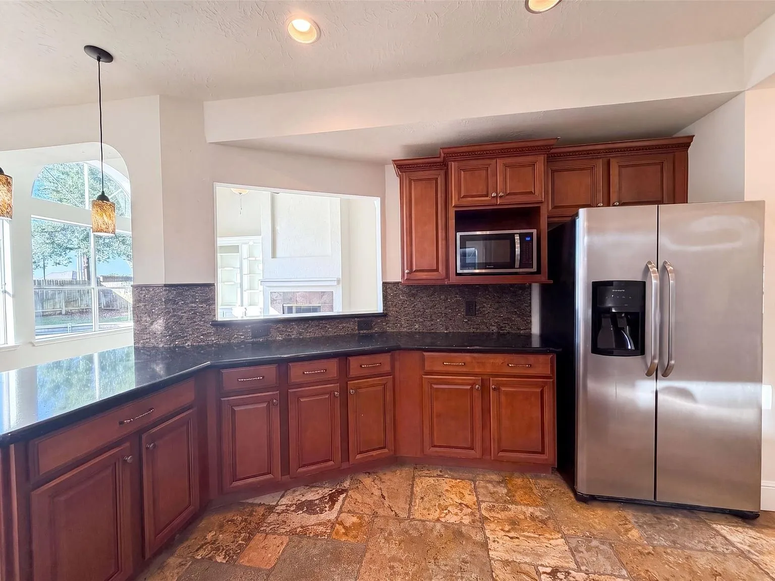 Updated Single-Family Home for Sale at 23130 Willow Canyon Dr, Katy, TX 77494 photo 6