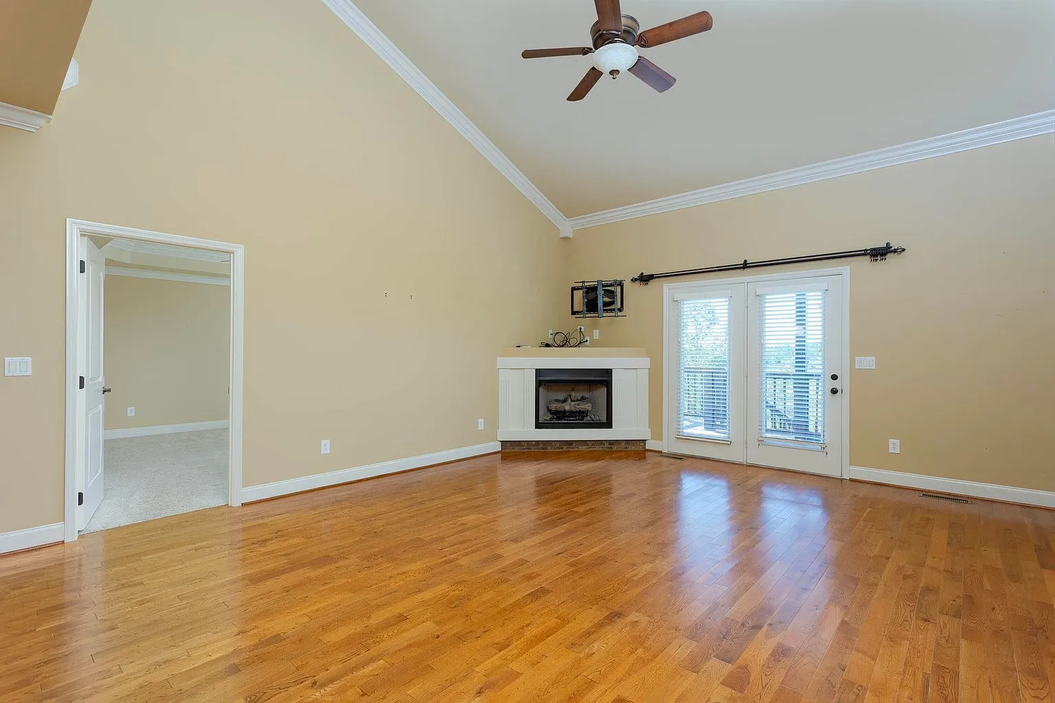 3-Bedroom Townhome for Sale in Dayton, Tennessee | 164 Pebble Dr photo 3