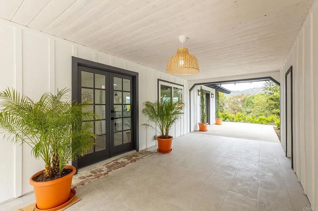 Renovated Hillside Home with Panoramic Views in North Escondido photo 4