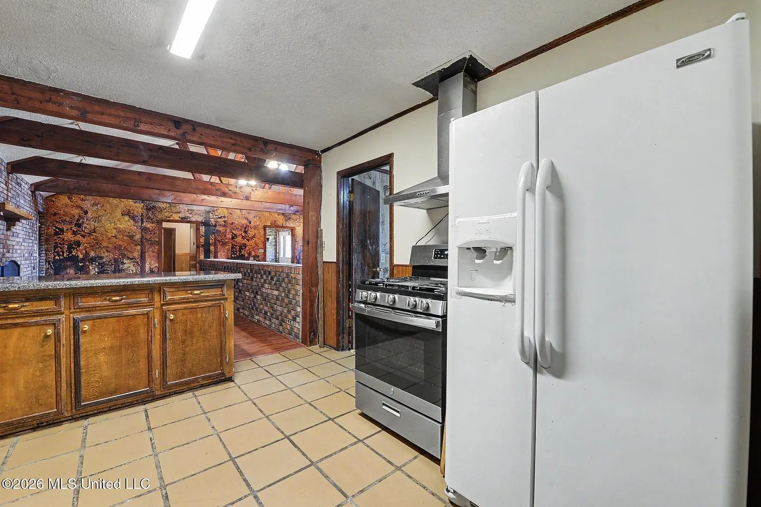 Lucedale, Mississippi Brick Country Home with 4 Bedrooms and 0.49 Acres photo 9