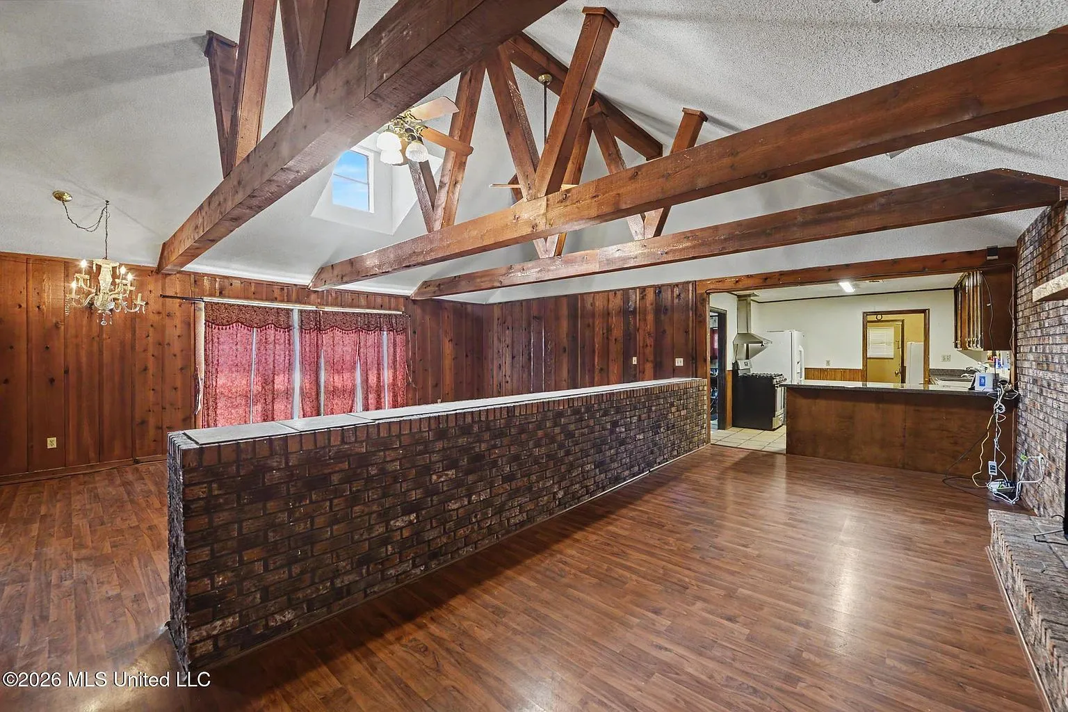 Lucedale, Mississippi Brick Country Home with 4 Bedrooms and 0.49 Acres photo 5