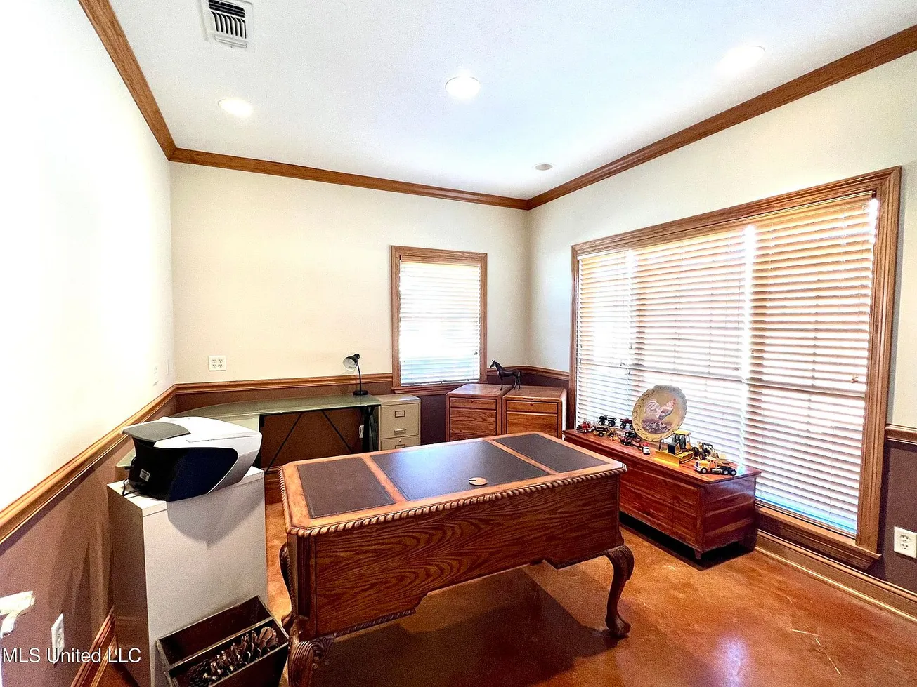 5-Bedroom Custom-Built Home on 3.5 Acres in Bogue Chitto, Mississippi photo 8