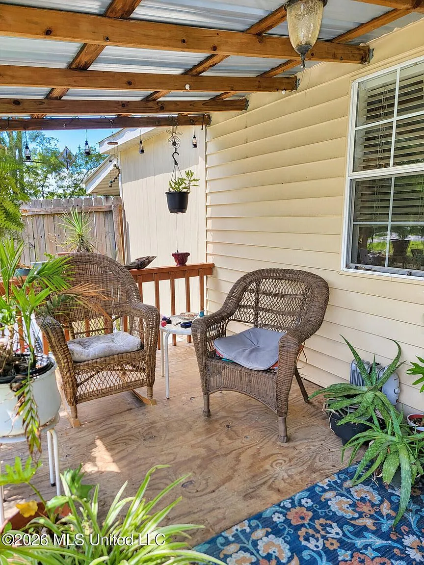 Carriere, Mississippi 3-Bedroom Country Home on 1.38 Acres photo 6