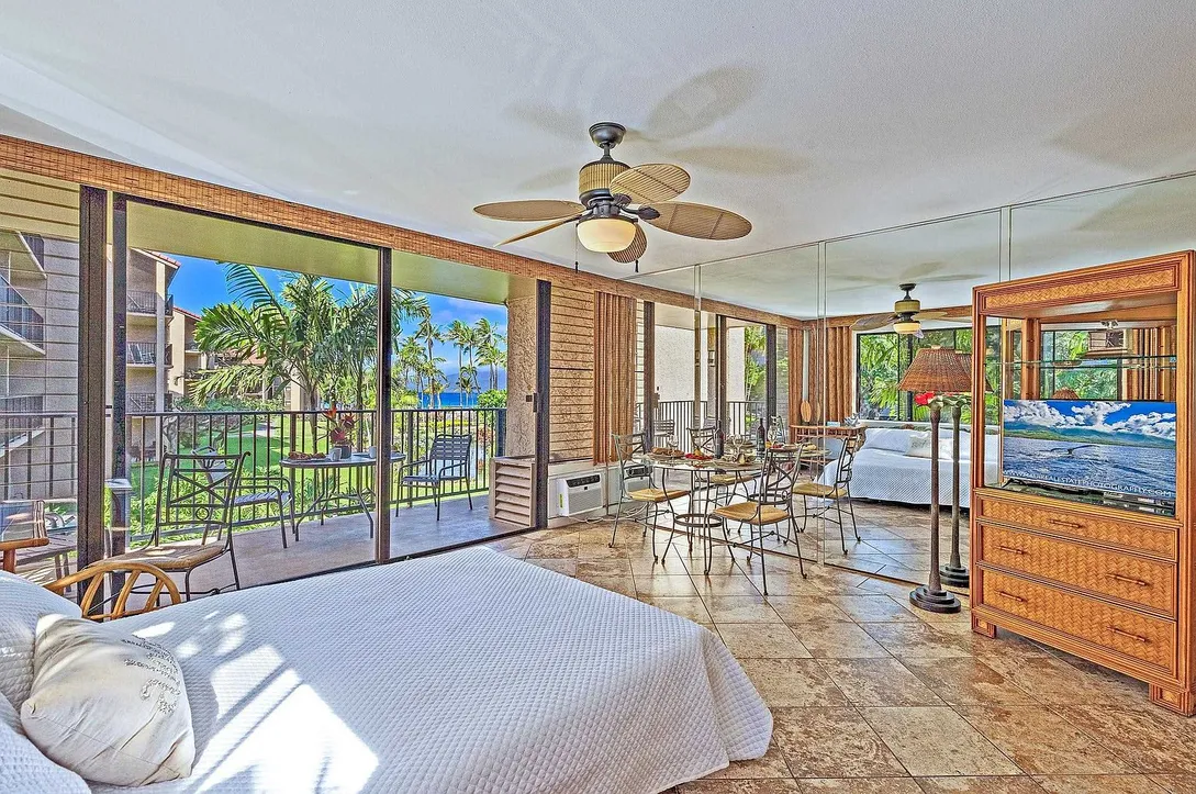 Papakea H201: Remodeled Ocean-View Leasehold Condo in Lahaina, Maui photo 7