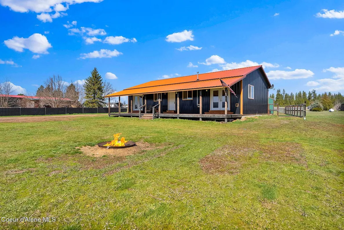 North Idaho Homestead at 229 McDonald Creek Rd, Blanchard, ID photo 4