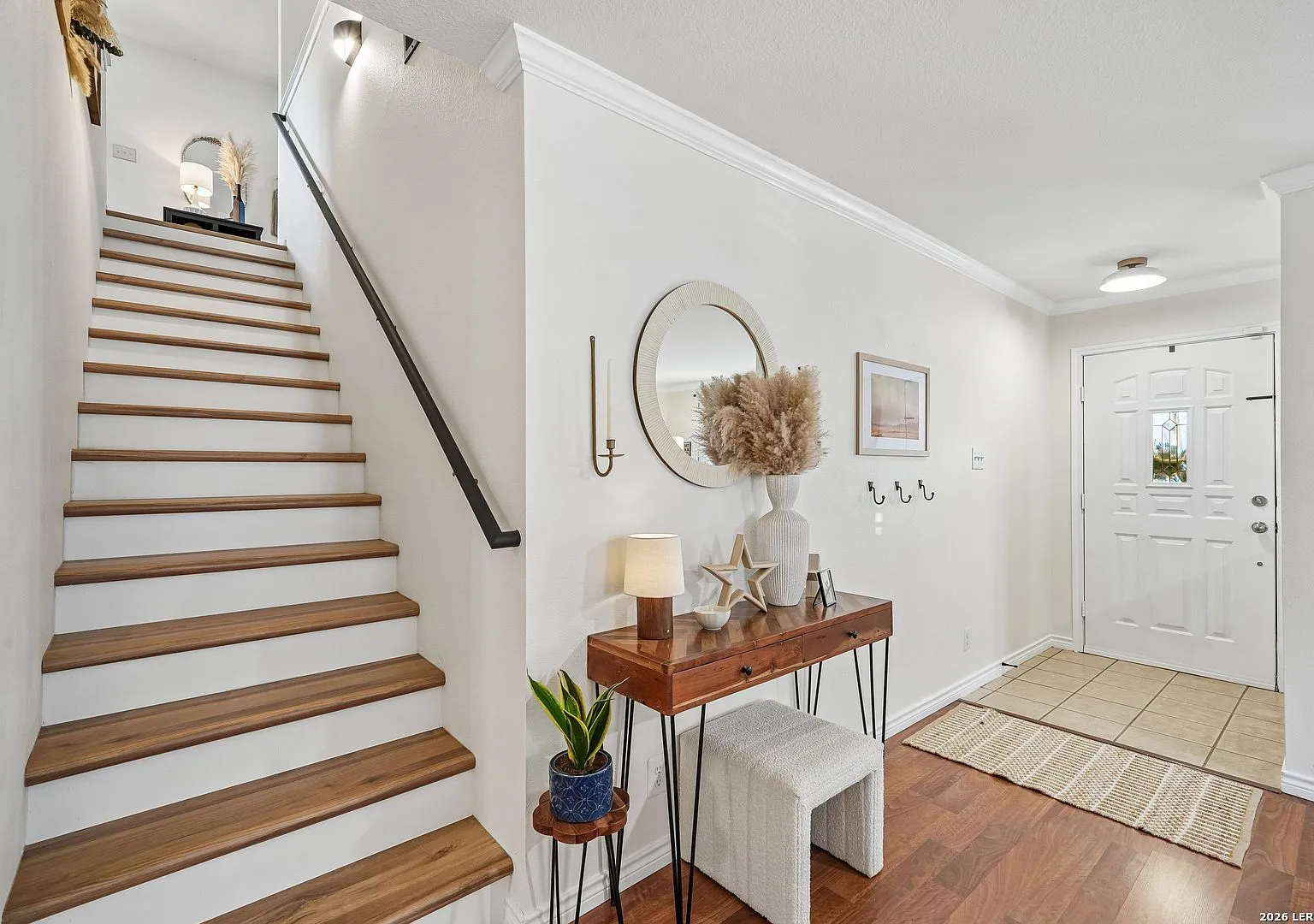 Updated Four-Bedroom Home with Downstairs Primary Suite in San Antonio, Texas photo 4