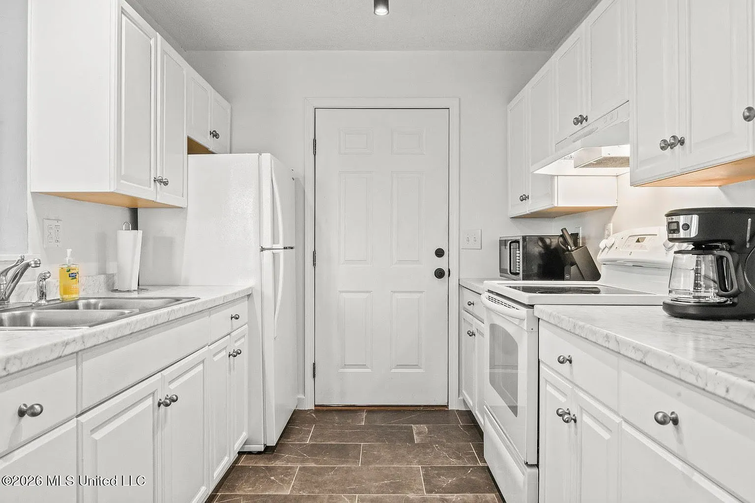 Pass Christian, MS Coastal Country Home with 3 Bedrooms, Half-Mile from the Beach photo 8