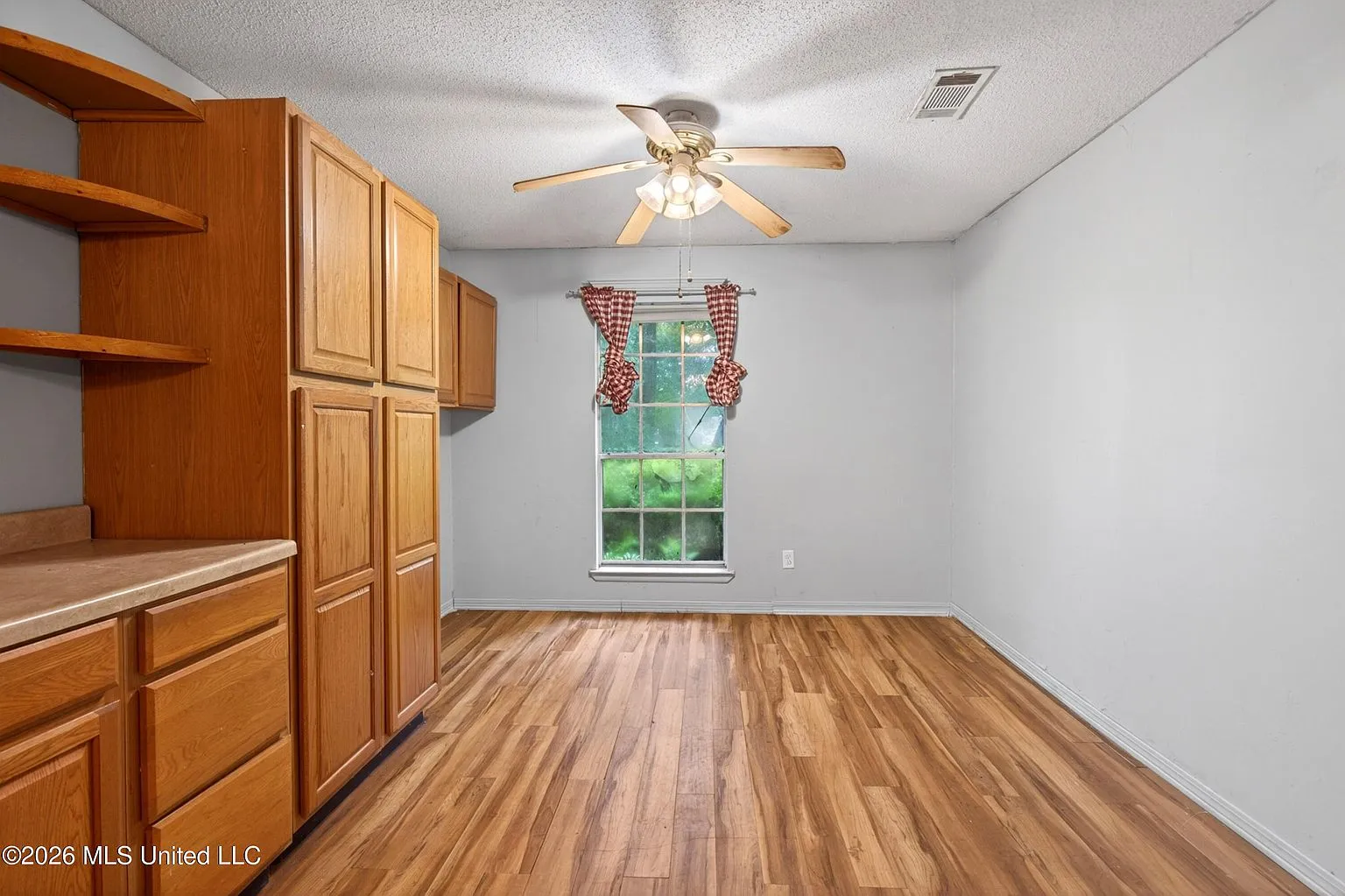 Long Beach, Harrison County, MS Home on Approximately 3.5 Acres for Sale photo 10