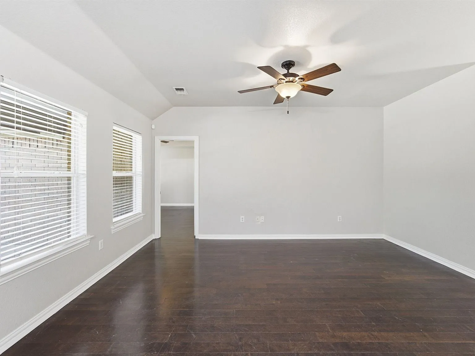 3-Bedroom Brick Home with Extended Back Porch in Bridgeport, TX photo 4