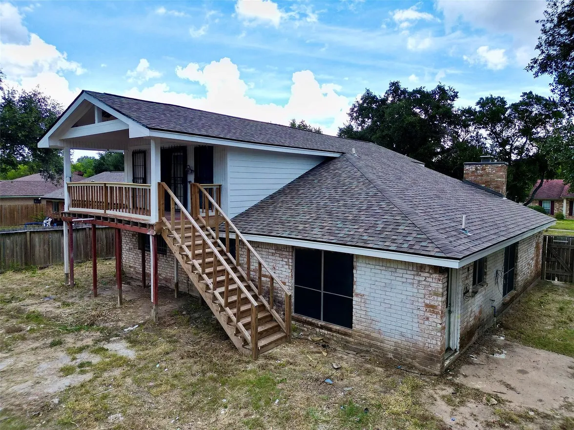 Houston, TX 4-Bedroom Single-Family Home with 2,758 Sq Ft photo 4