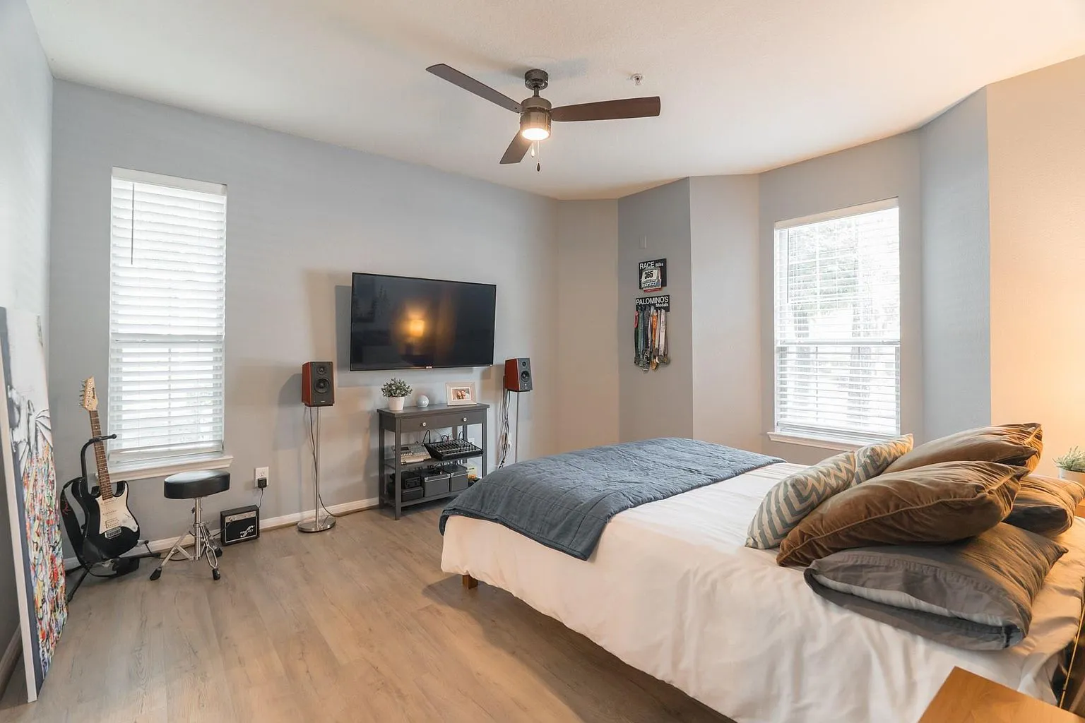 Spring, TX Condo for Sale: 2 Bedrooms and Corner Patio photo 10
