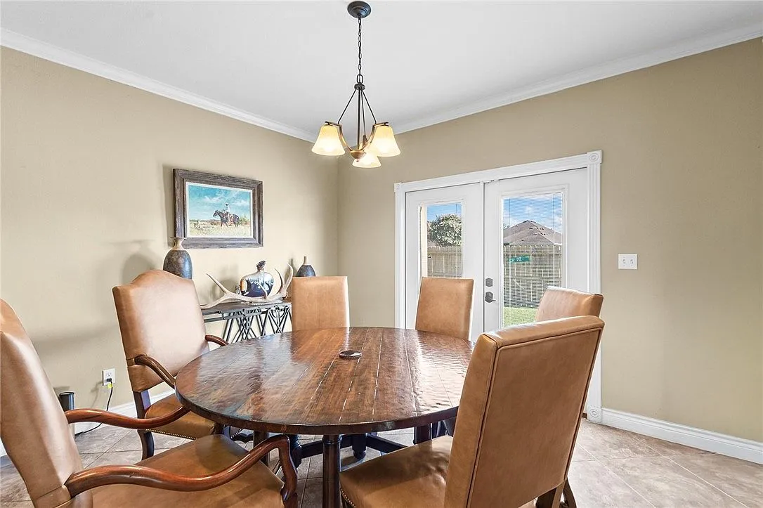 Corpus Christi, TX 4-Bedroom Home with 2,605 Sq Ft for Sale photo 10