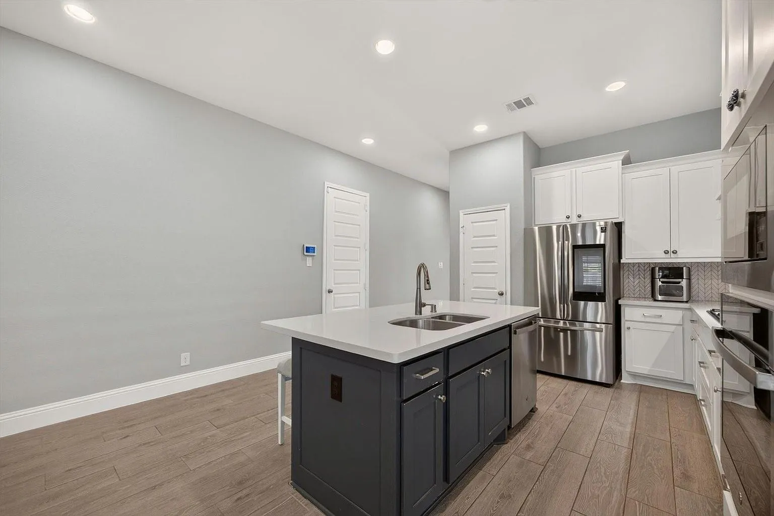 3-Bedroom Home for Sale in Elyson, Katy, TX photo 8