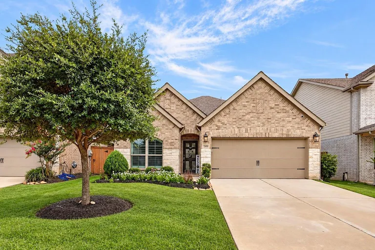 3-Bedroom Home for Sale in Elyson, Katy, TX property photo