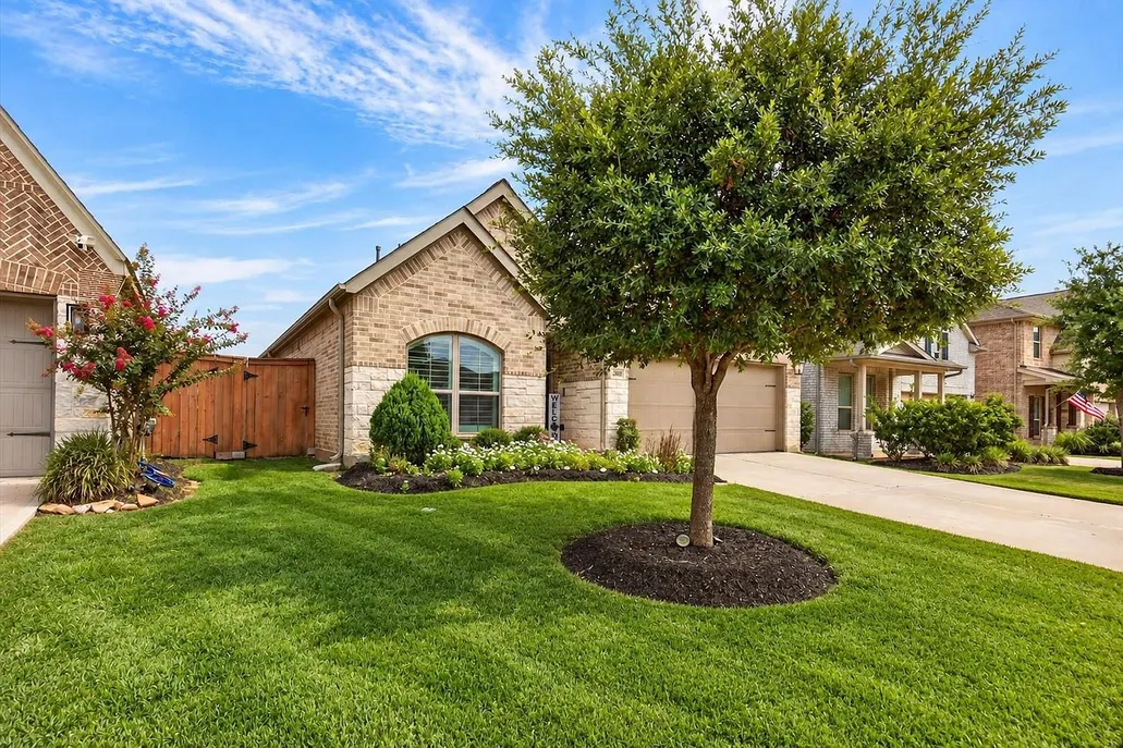 3-Bedroom Home for Sale in Elyson, Katy, TX photo 3