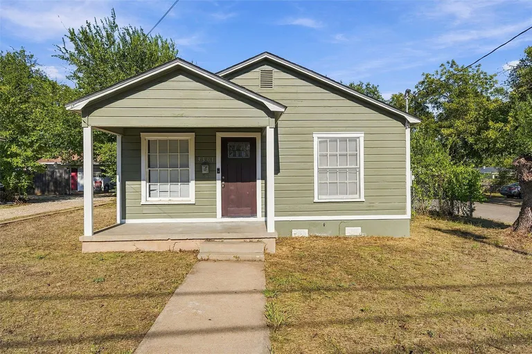 3-Bedroom Remodeled Home on a Corner Lot in Waco, Texas property photo