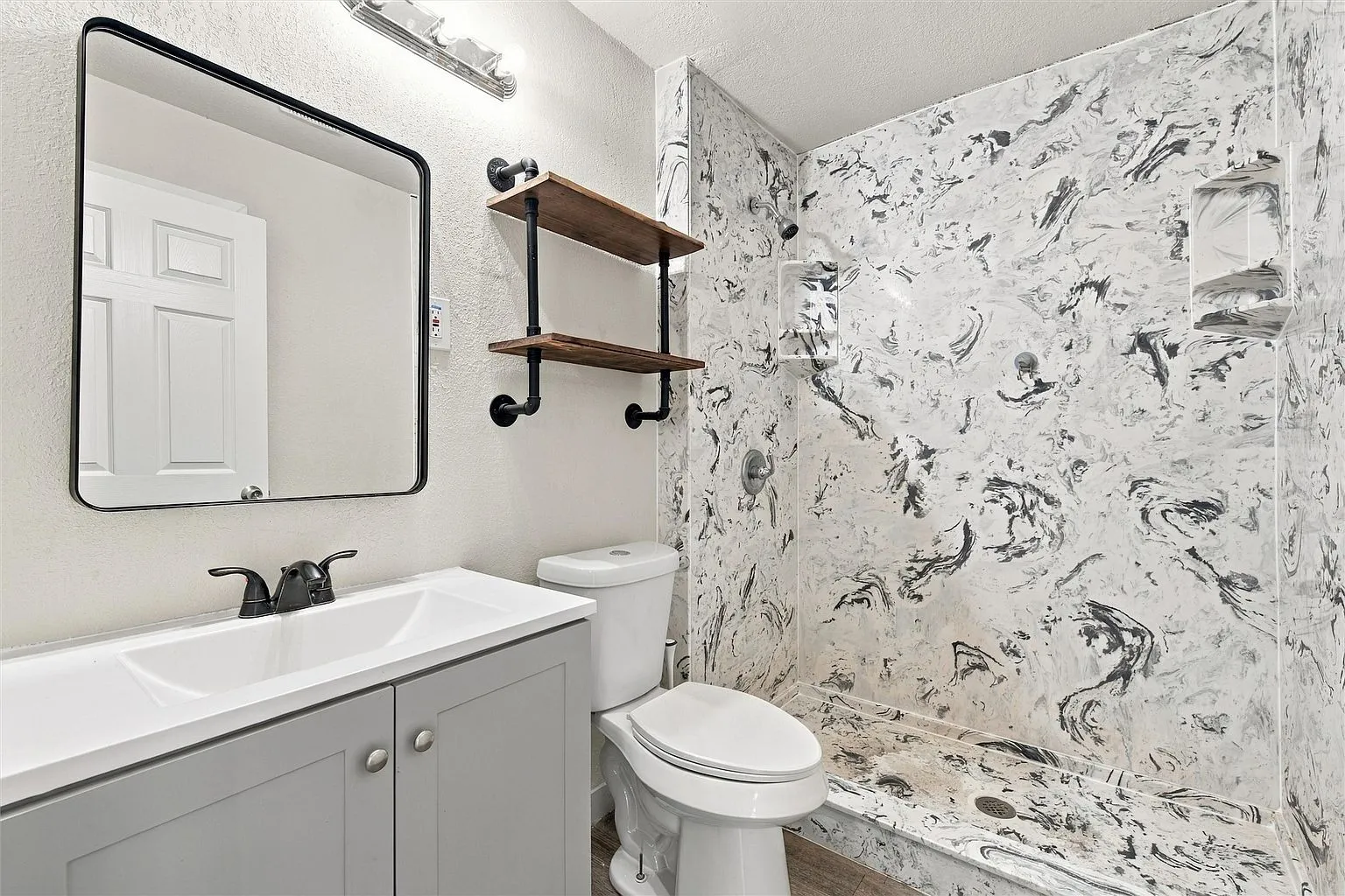3-Bedroom Remodeled Home on a Corner Lot in Waco, Texas photo 8