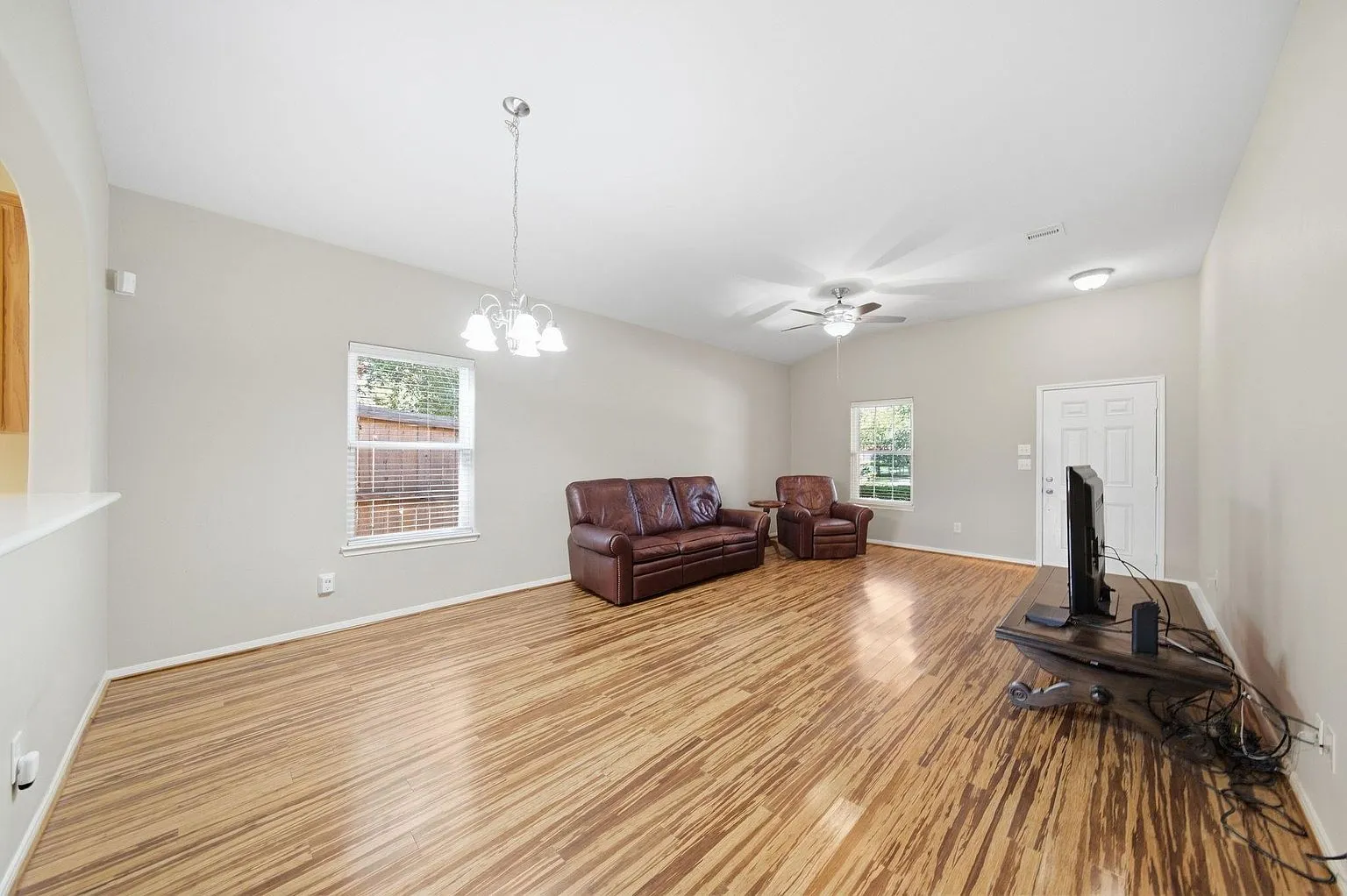 Katy, TX Corner-Lot Home for Sale with 3 Bedrooms and Covered Patio photo 6