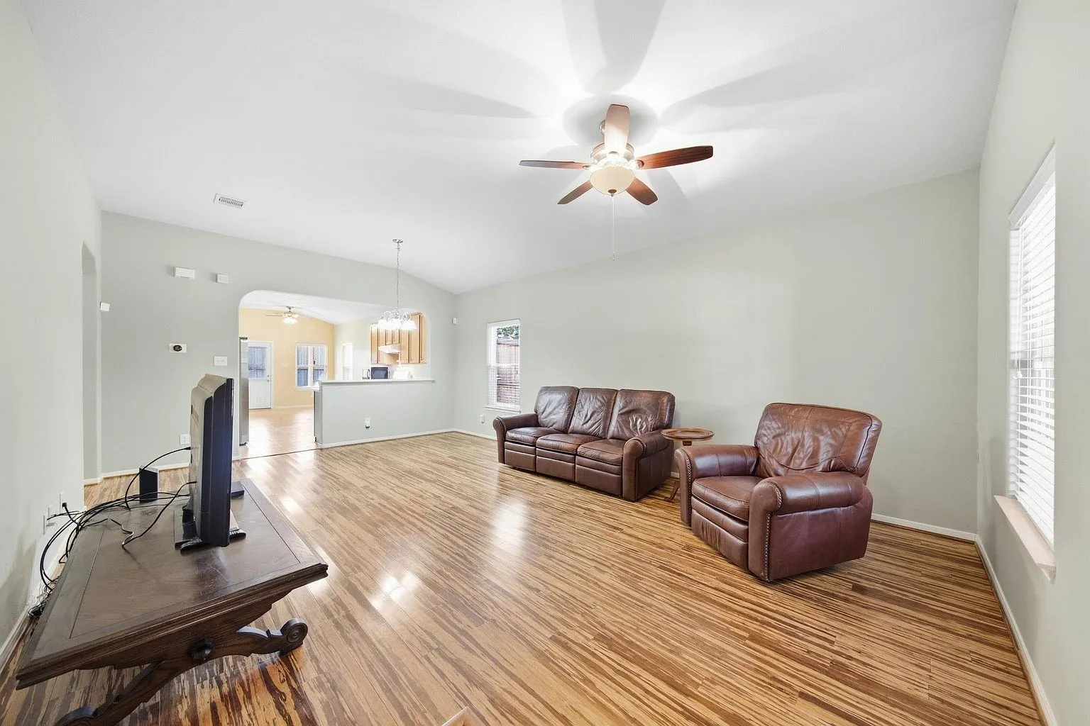 Katy, TX Corner-Lot Home for Sale with 3 Bedrooms and Covered Patio photo 7