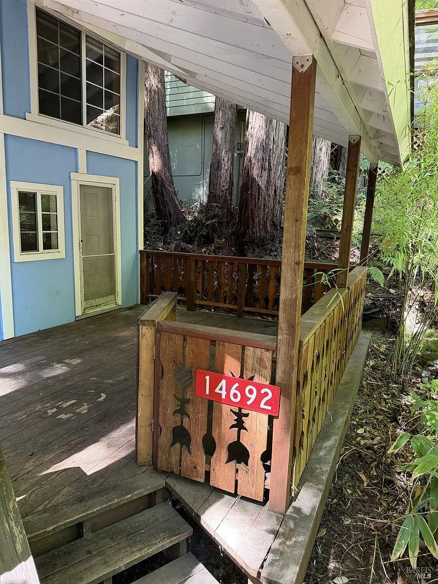 Cabin Home for Sale at 14692 Canyon 1 Road in Guerneville, California photo 3