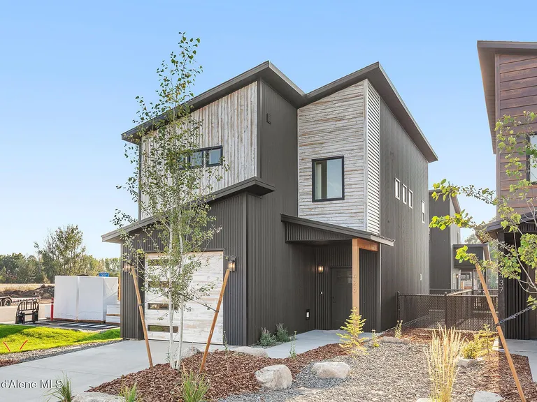 Post Falls, Idaho New Construction Home with 3 Bedrooms and Attached Garage property photo
