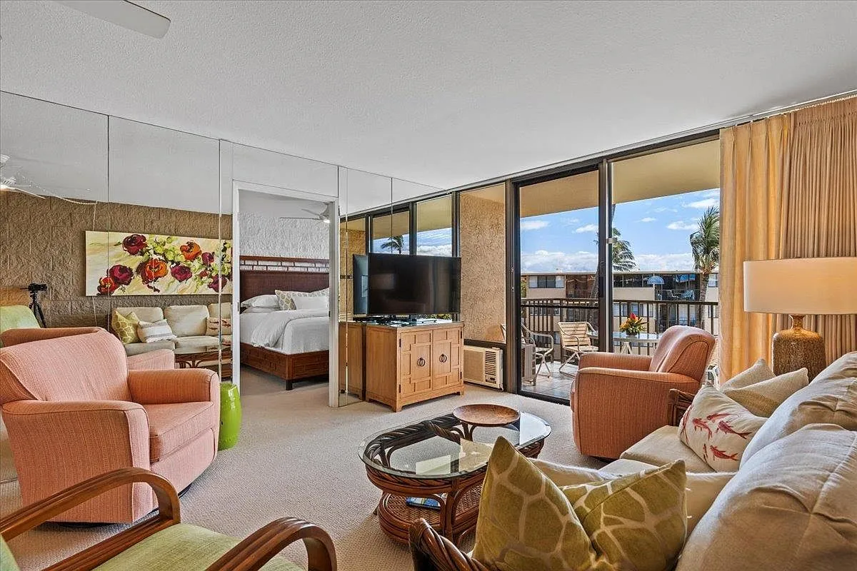 Kanai A Nalu 407: Top-Floor Ocean-View Condo in Wailuku, Maui photo 4